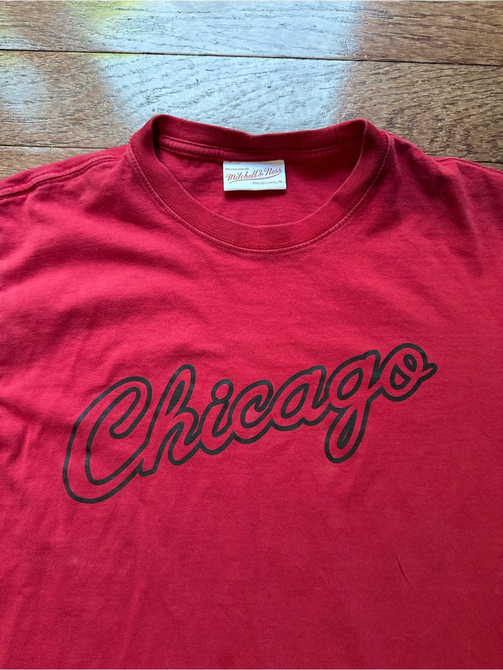 Retro Chicago mitchell & ness heavy weight size large